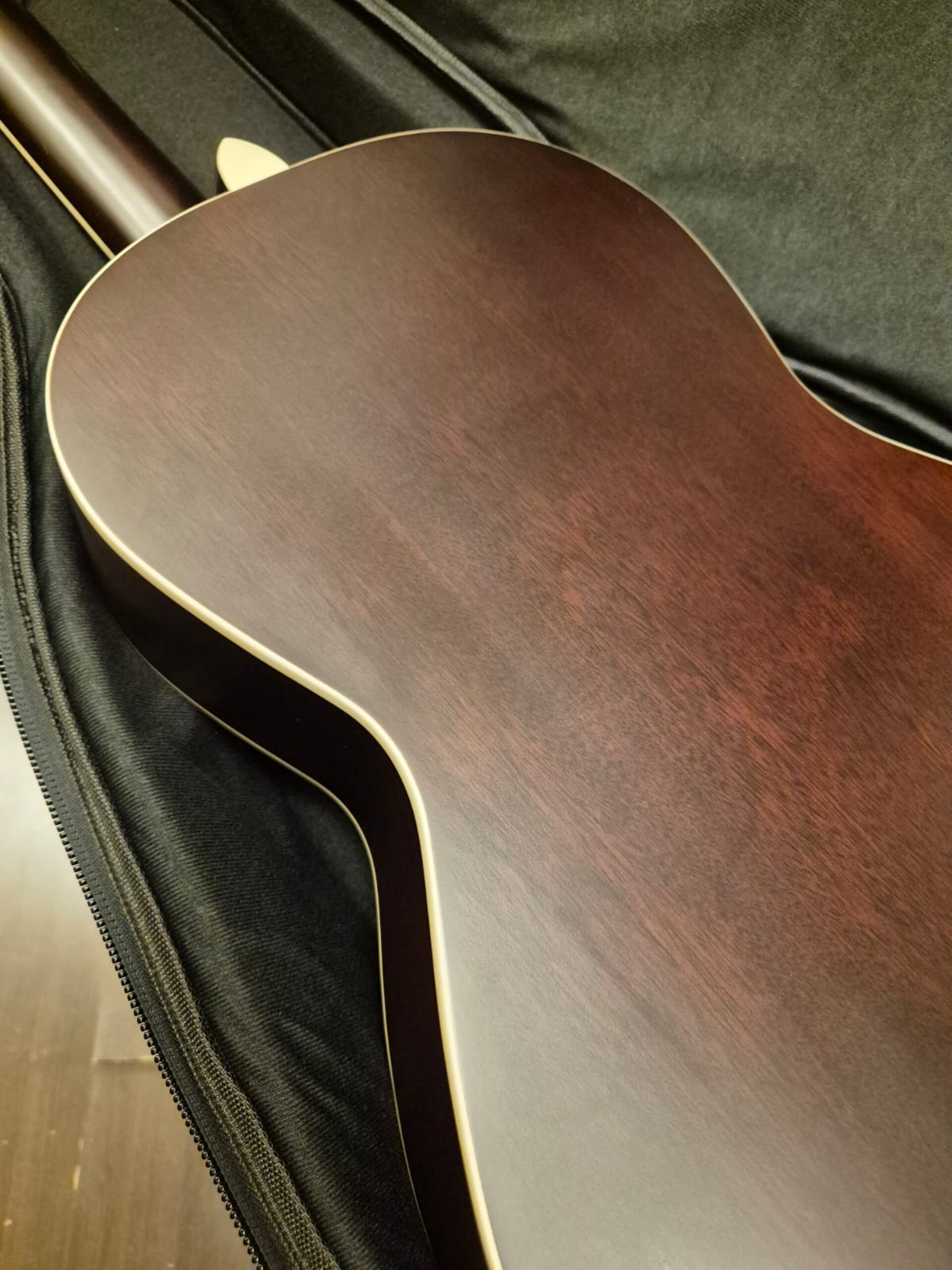 PRS SE P20E TONARE PARLOR TOBACCO SUNBURST