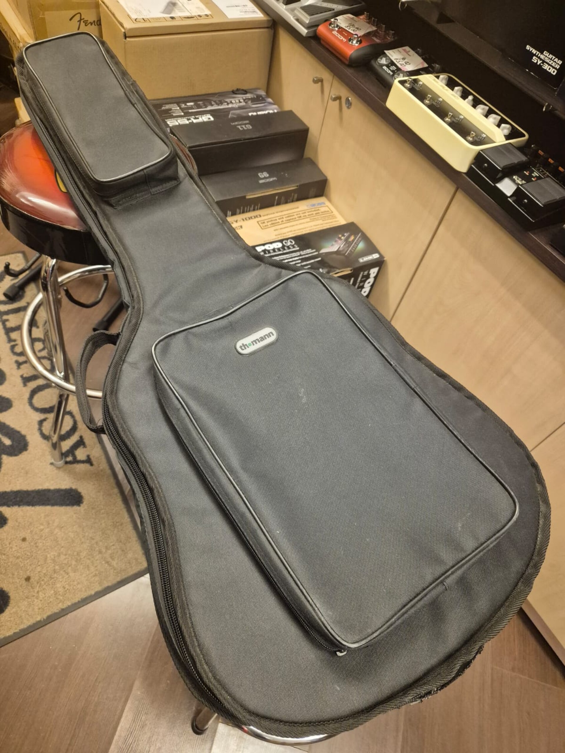 GUILD STARFIRE I JET 90 GOLD TOP