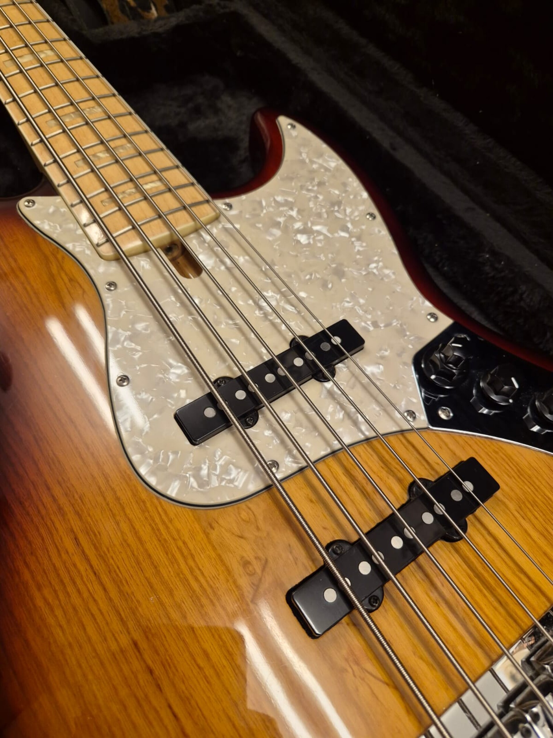 SIRE V7 MARCUS MILLER 5 CORDE