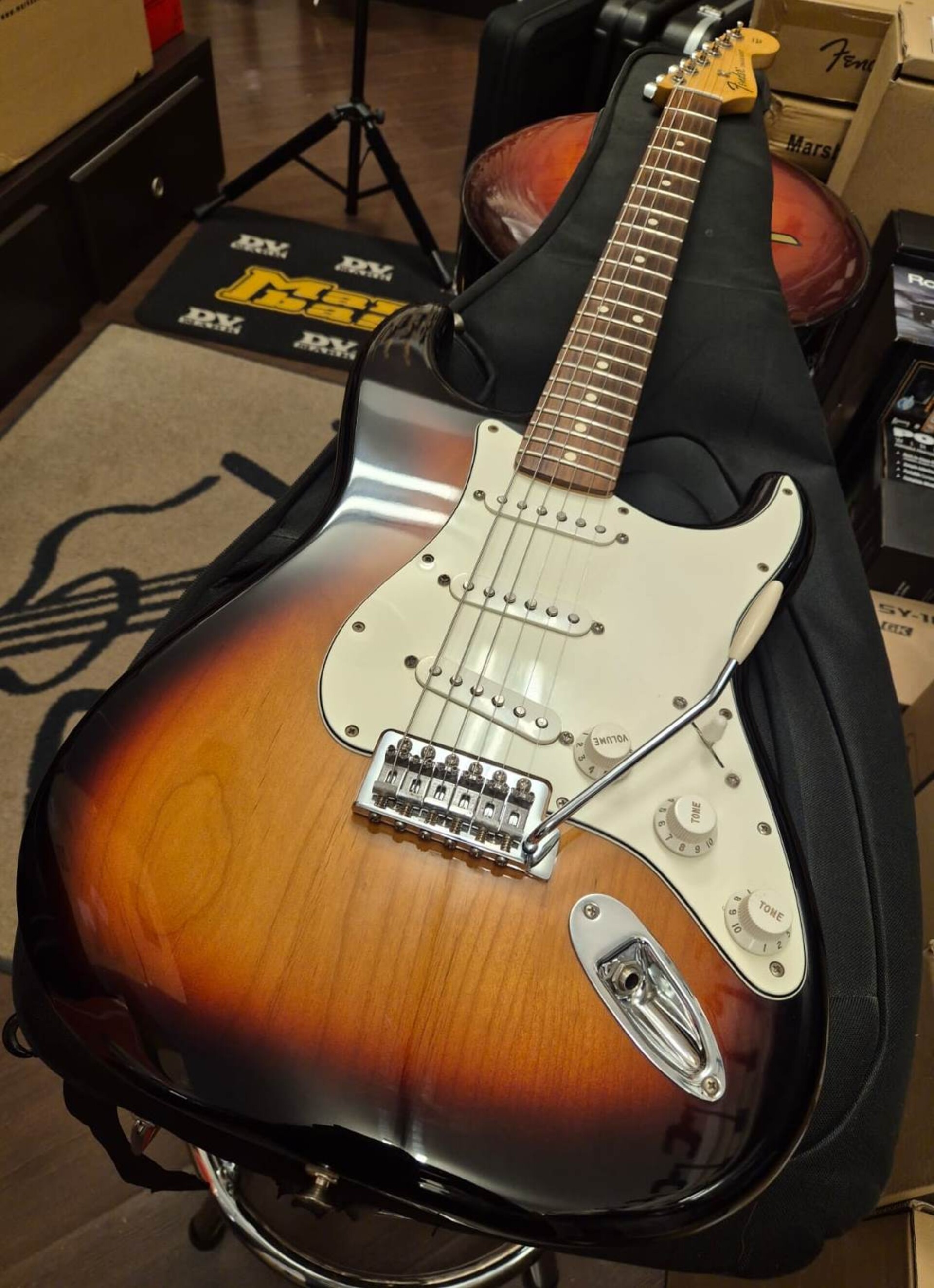 FENDER STANDARD MEXICO STRATOCASTER 2017 SUNBURST