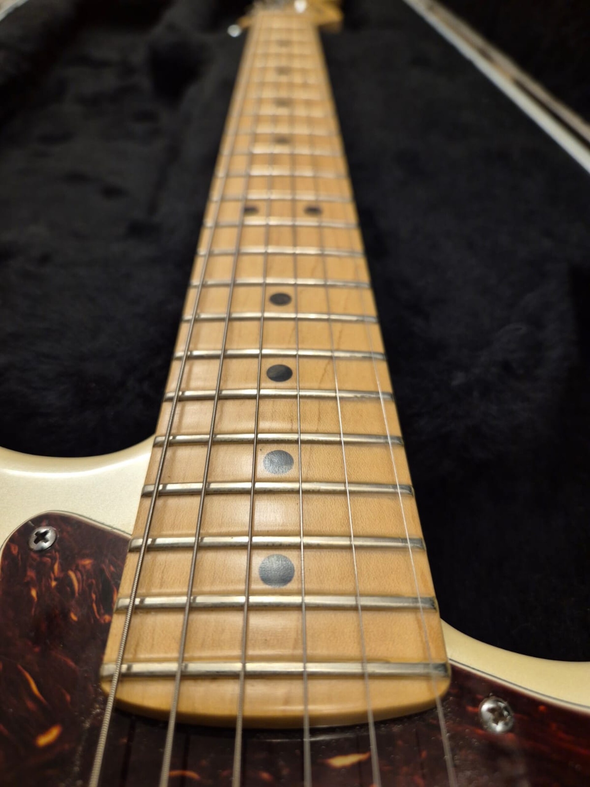FENDER AMERICAN DELUXE STRATOCASTER OLYMPIC PEARL