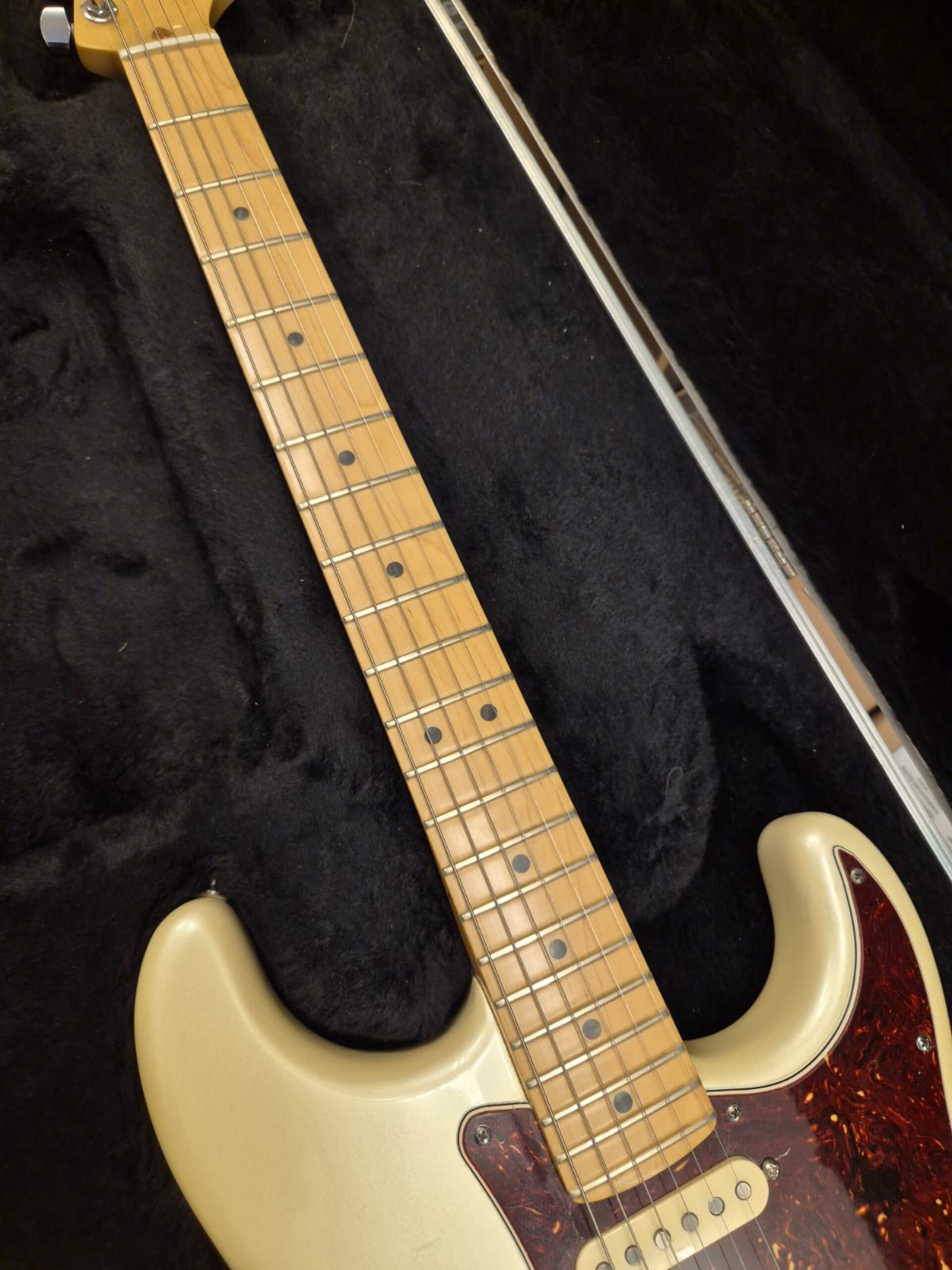 FENDER AMERICAN DELUXE STRATOCASTER OLYMPIC PEARL