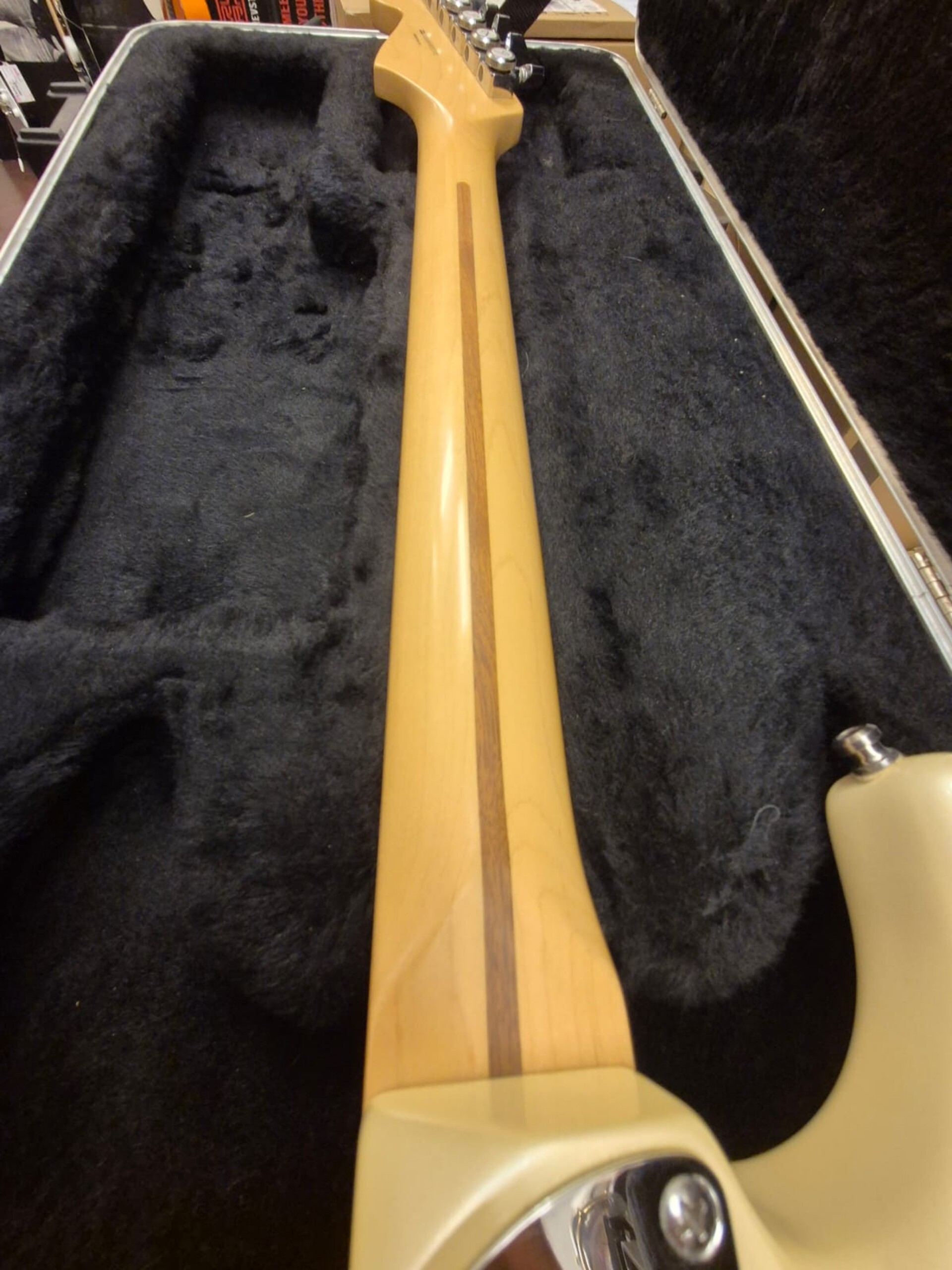 FENDER AMERICAN DELUXE STRATOCASTER OLYMPIC PEARL