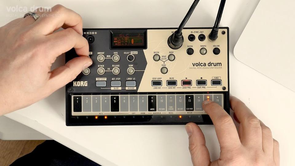 KORG VOLCA DRUM