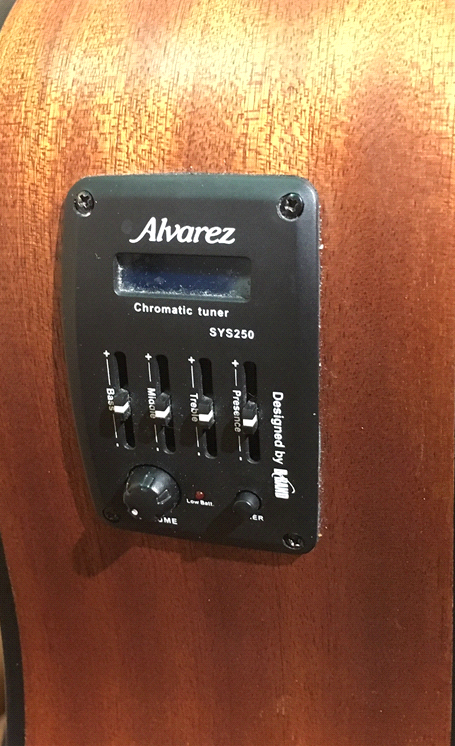 ALVAREZ AD30CE ARTIST SERIES