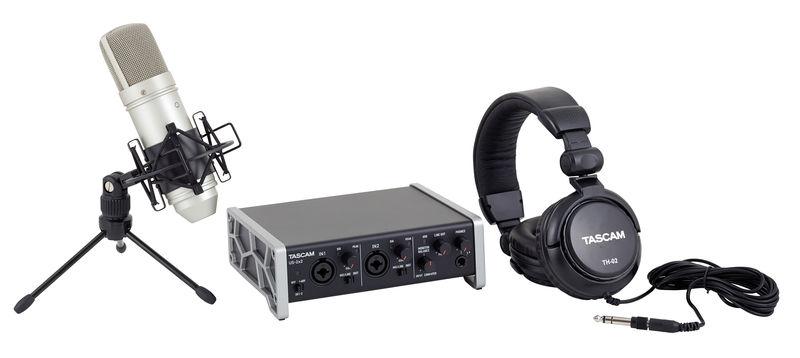 TASCAM TRACKPACK 2X2