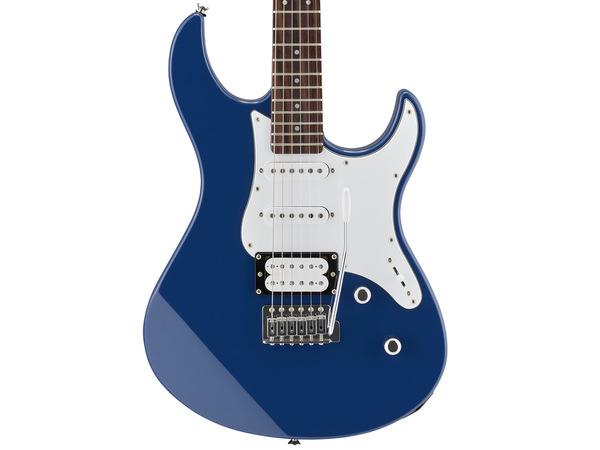 YAMAHA PACIFICA 112V UNITED BLUE