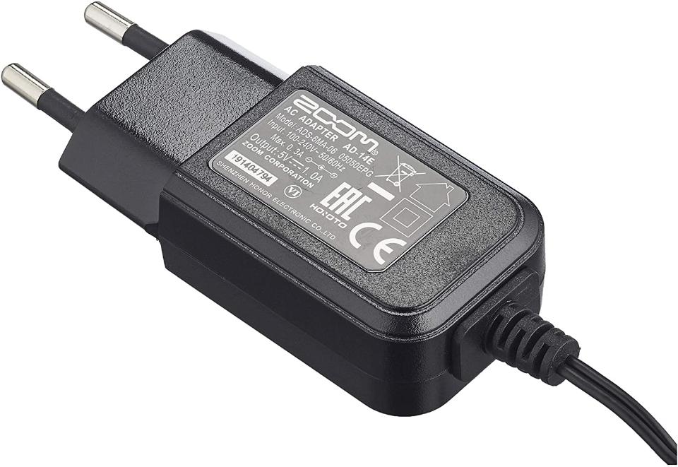 ZOOM AD14E