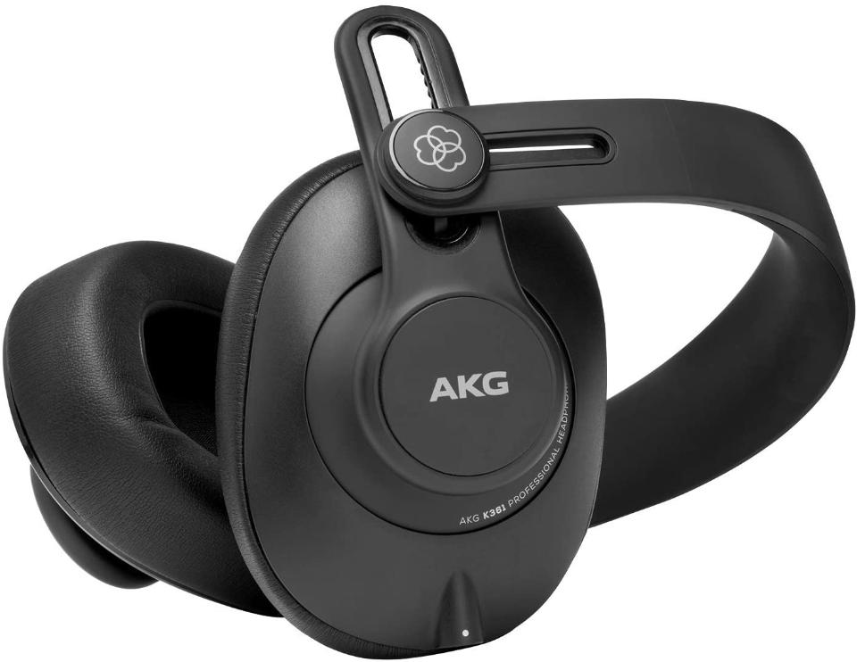 AKG K361