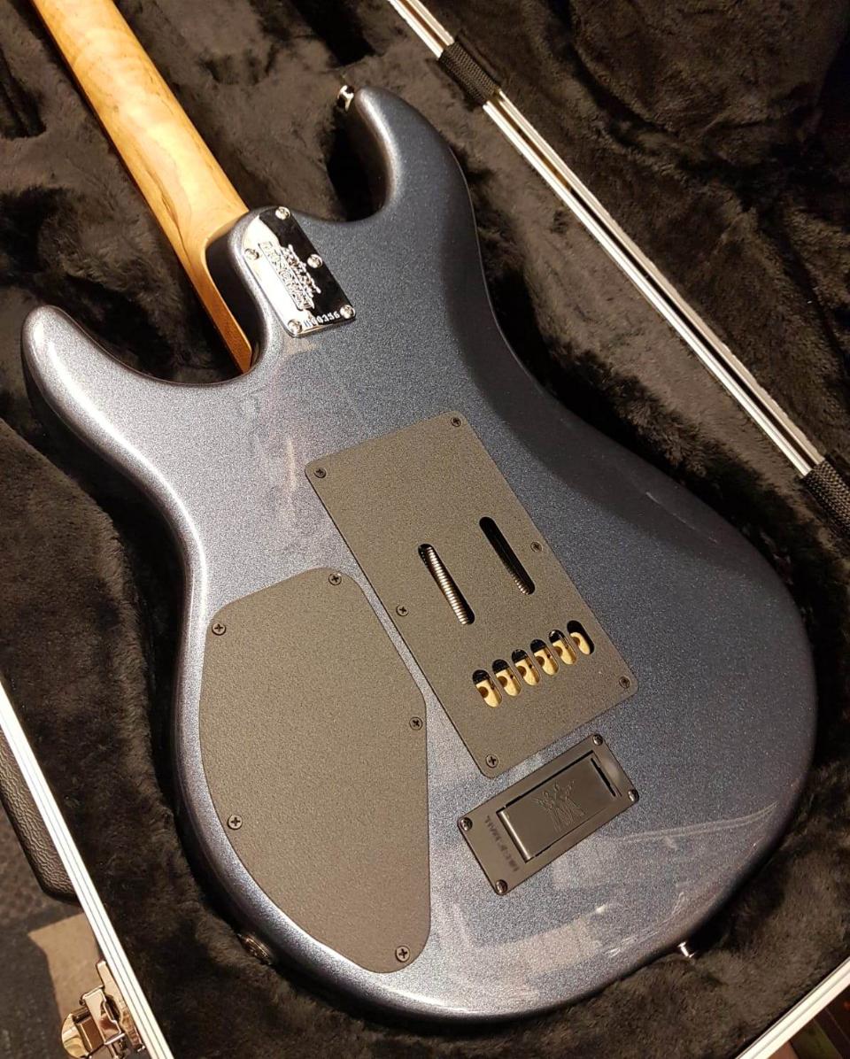 MUSIC MAN LUKE III HH BODHI BLUE