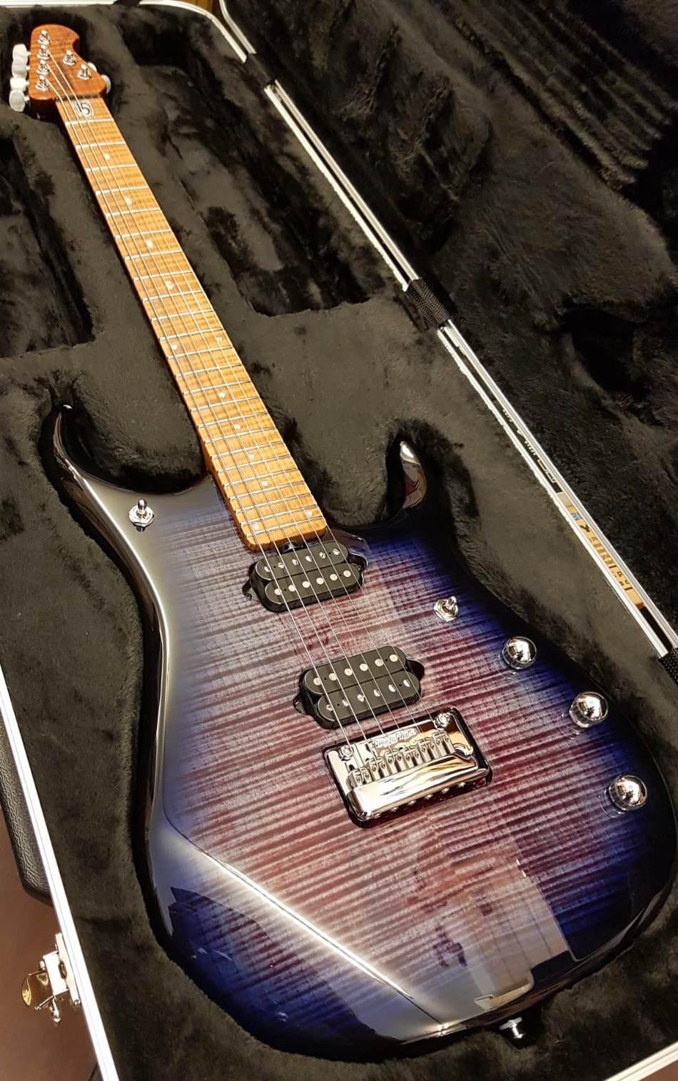 MUSIC MAN JP15 JOHN PETRUCCI SIGNATURE FLAME TOP PURPLE NEBULA
