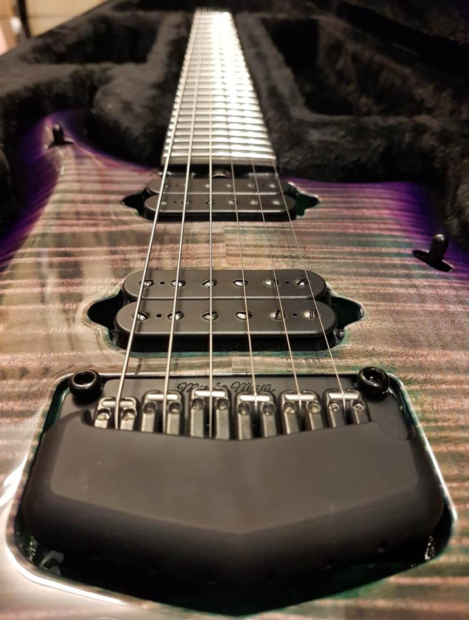 MUSIC MAN MAJESTY JOHN PETRUCCI SIGNATURE FLAME MAPLE TOP CRYSTAL AMETHYST LTD EDITION 2023 N.46/125