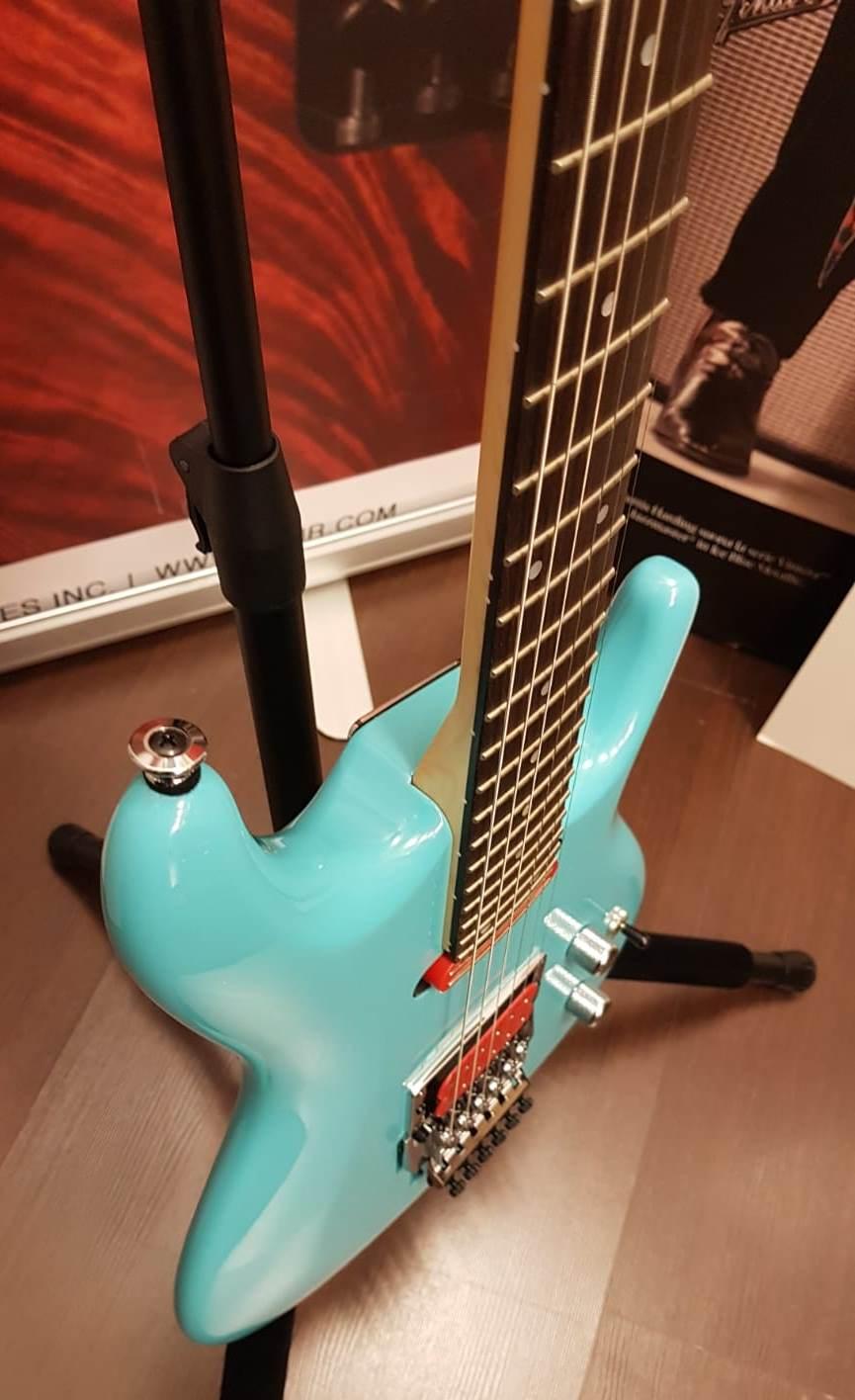 IBANEZ JS2410 SYB SKY BLUE SATRIANI DIGNATURE