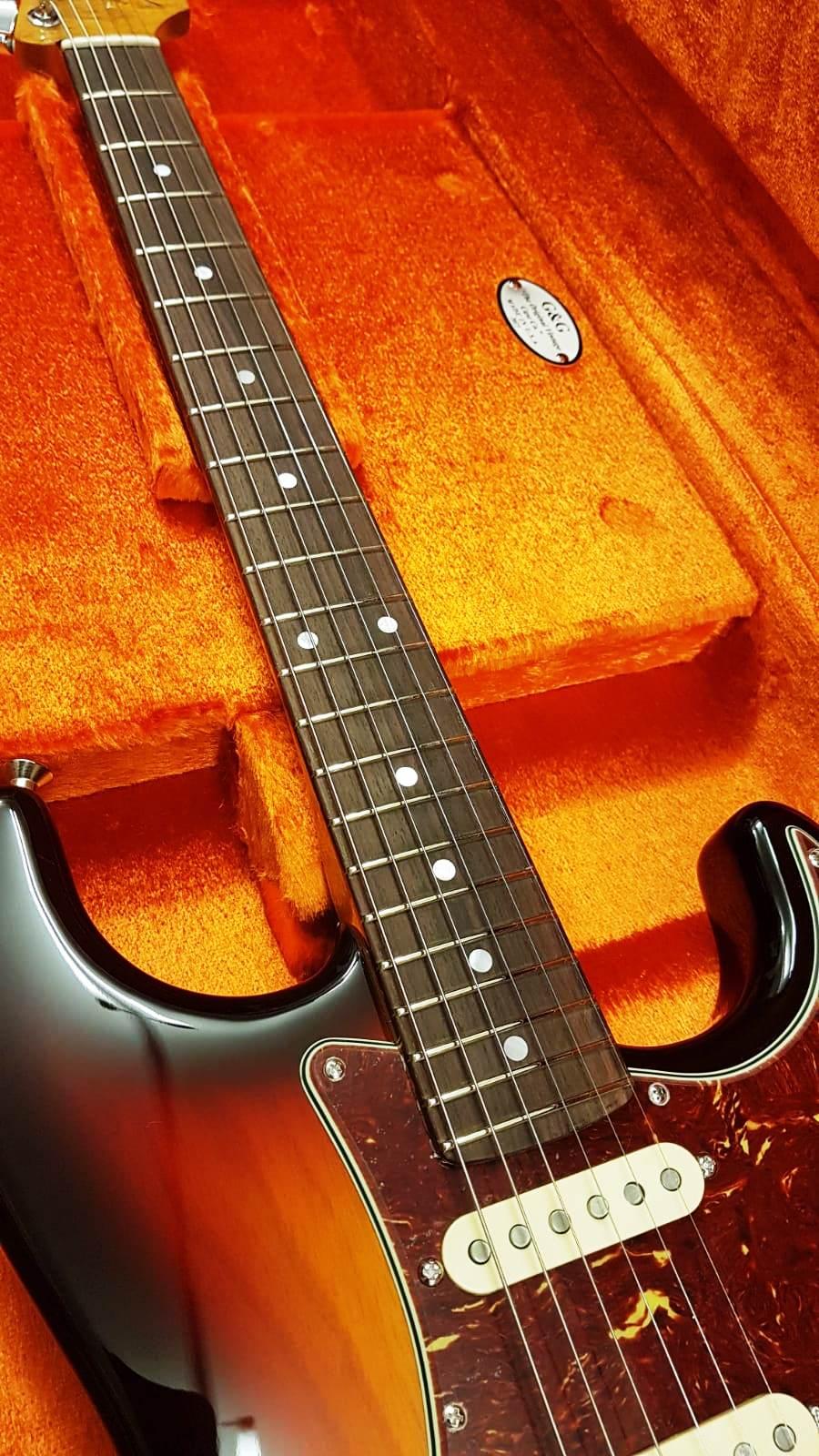 Fender Custom Shop American Custom Stratocaster NOS Rosewood Fingerboard Chocolate 3-Color Sunburst