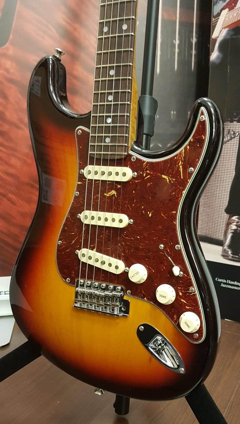 Fender Custom Shop American Custom Stratocaster NOS Rosewood Fingerboard Chocolate 3-Color Sunburst