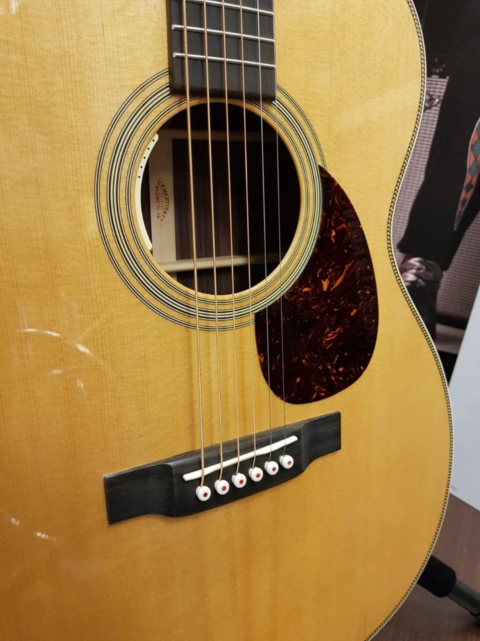 MARTIN OM28E REIMAGINED L.R BAGGS ANTHEM