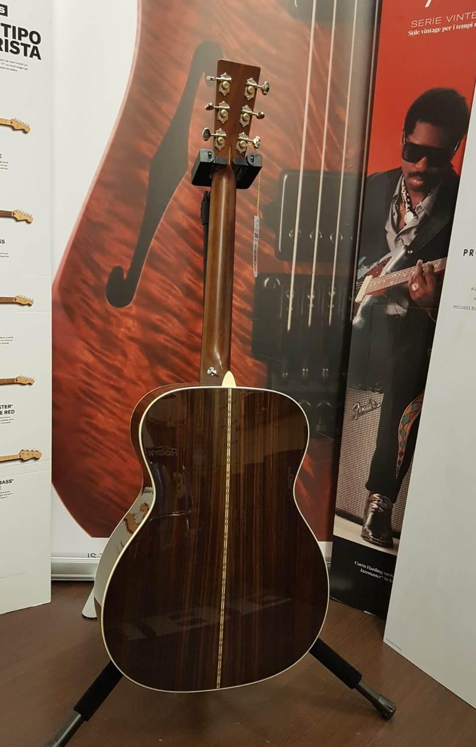 MARTIN OM28E REIMAGINED L.R BAGGS ANTHEM