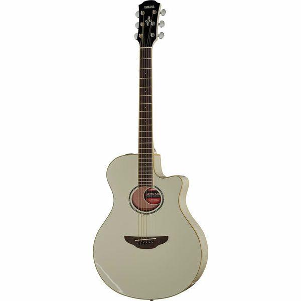 YAMAHA APX600 VINTAGE WHITE