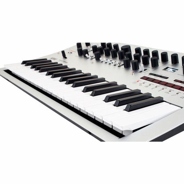 KORG MINILOGUE