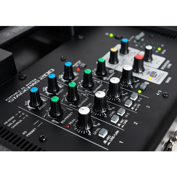 YAMAHA STAGEPAS 200BTR CON BATTERIA