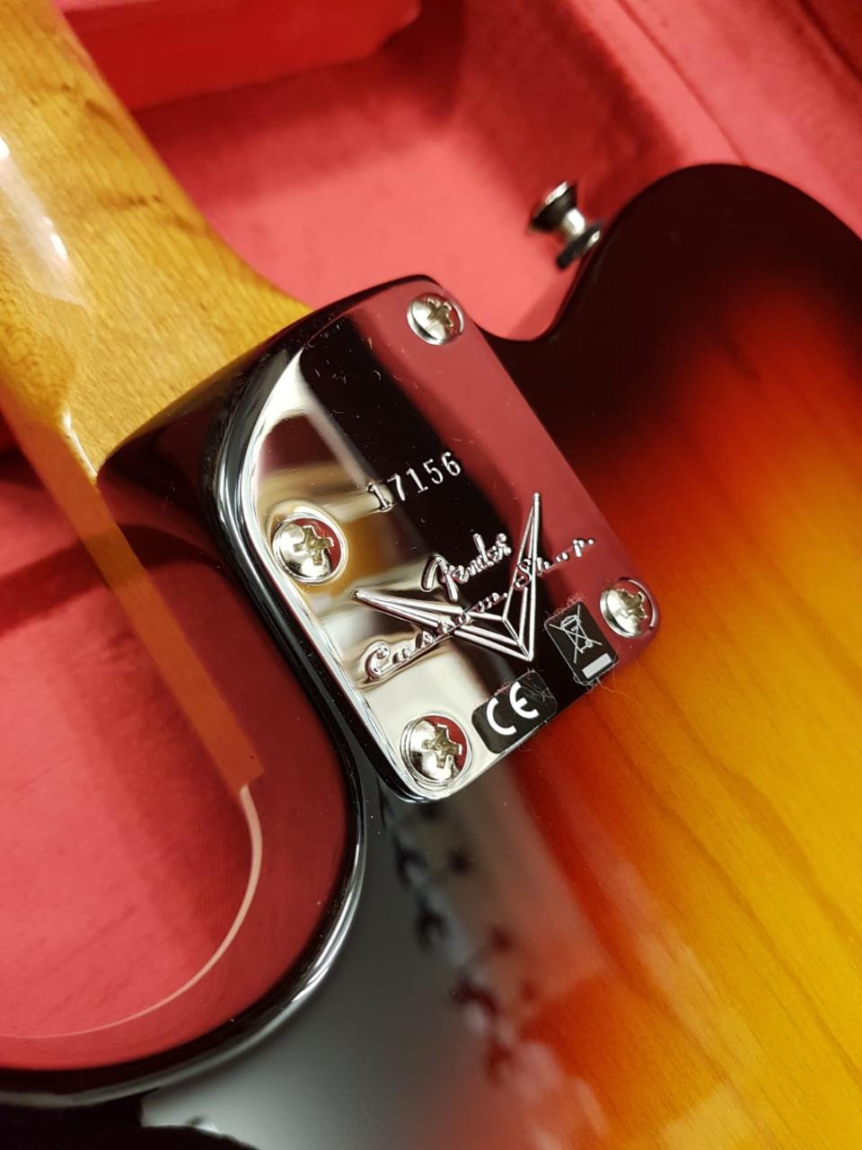 FENDER CUSTOM SHOP AMERICAN CUSTOM TELECASTER RW NOS BLEACHED 3-COLOR SUNBURST