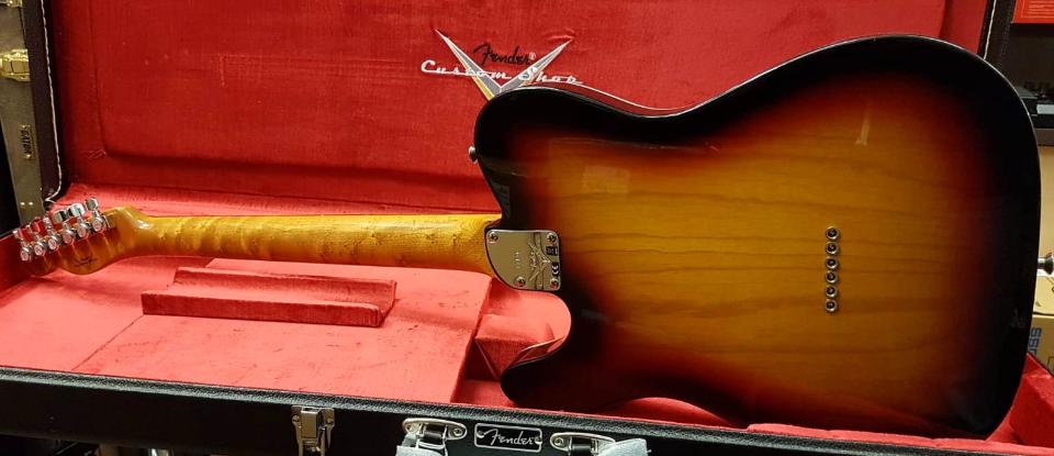 FENDER CUSTOM SHOP AMERICAN CUSTOM TELECASTER RW NOS BLEACHED 3-COLOR SUNBURST