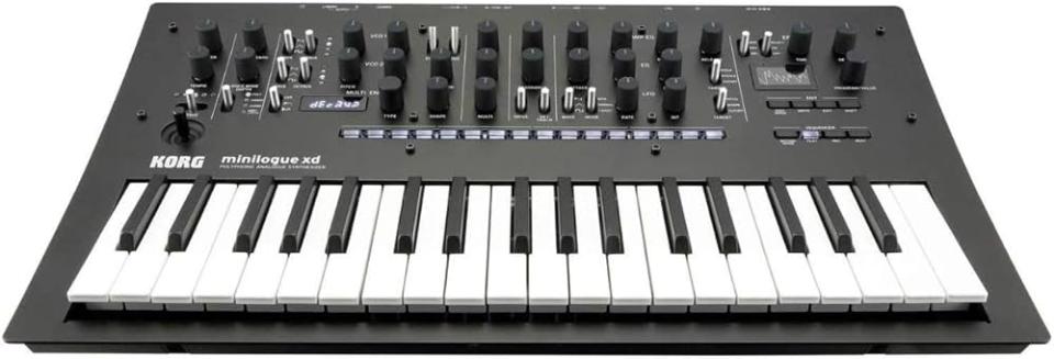 KORG MINILOGUE XD