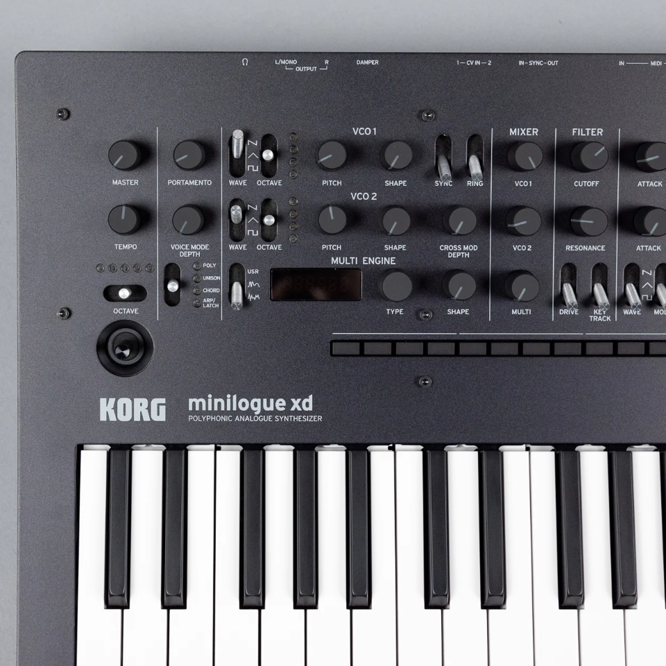 KORG MINILOGUE XD