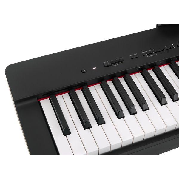 YAMAHA P225 BLACK BUNDLE