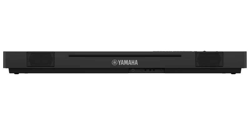 YAMAHA P225 BLACK BUNDLE + CASHBACK DI 50 EURO