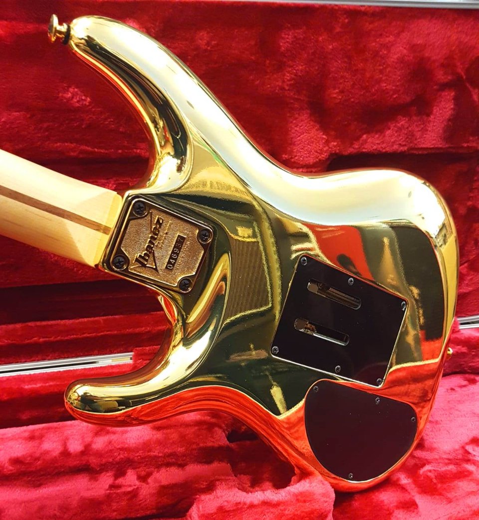 IBANEZ JS2GD JOE SATRIANI SIGNATURE GOLD BOY LIMITED EDITION