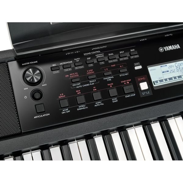 YAMAHA PSR E383