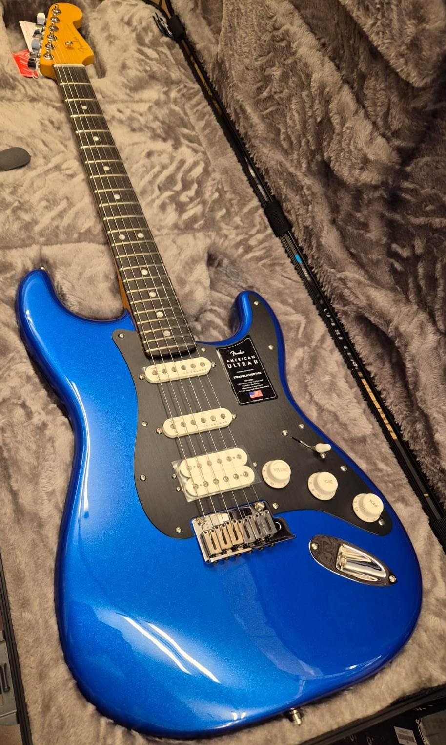 FENDER AMERICAN ULTRA II STRATOCASTER EB HSS NOBLE BLUE