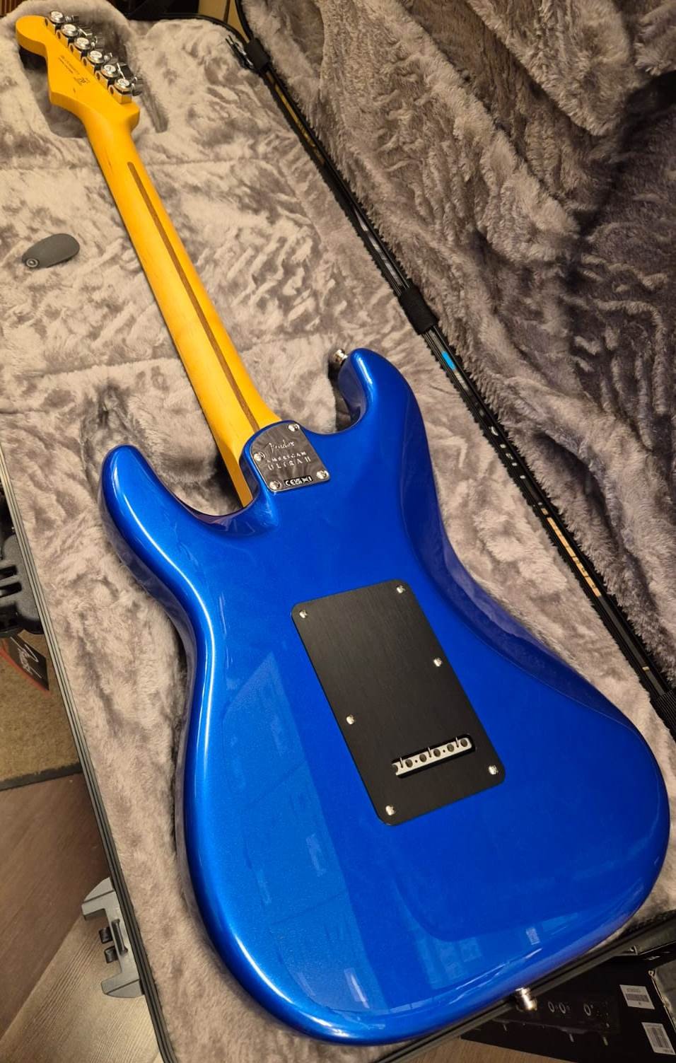 FENDER AMERICAN ULTRA II STRATOCASTER EB HSS NOBLE BLUE