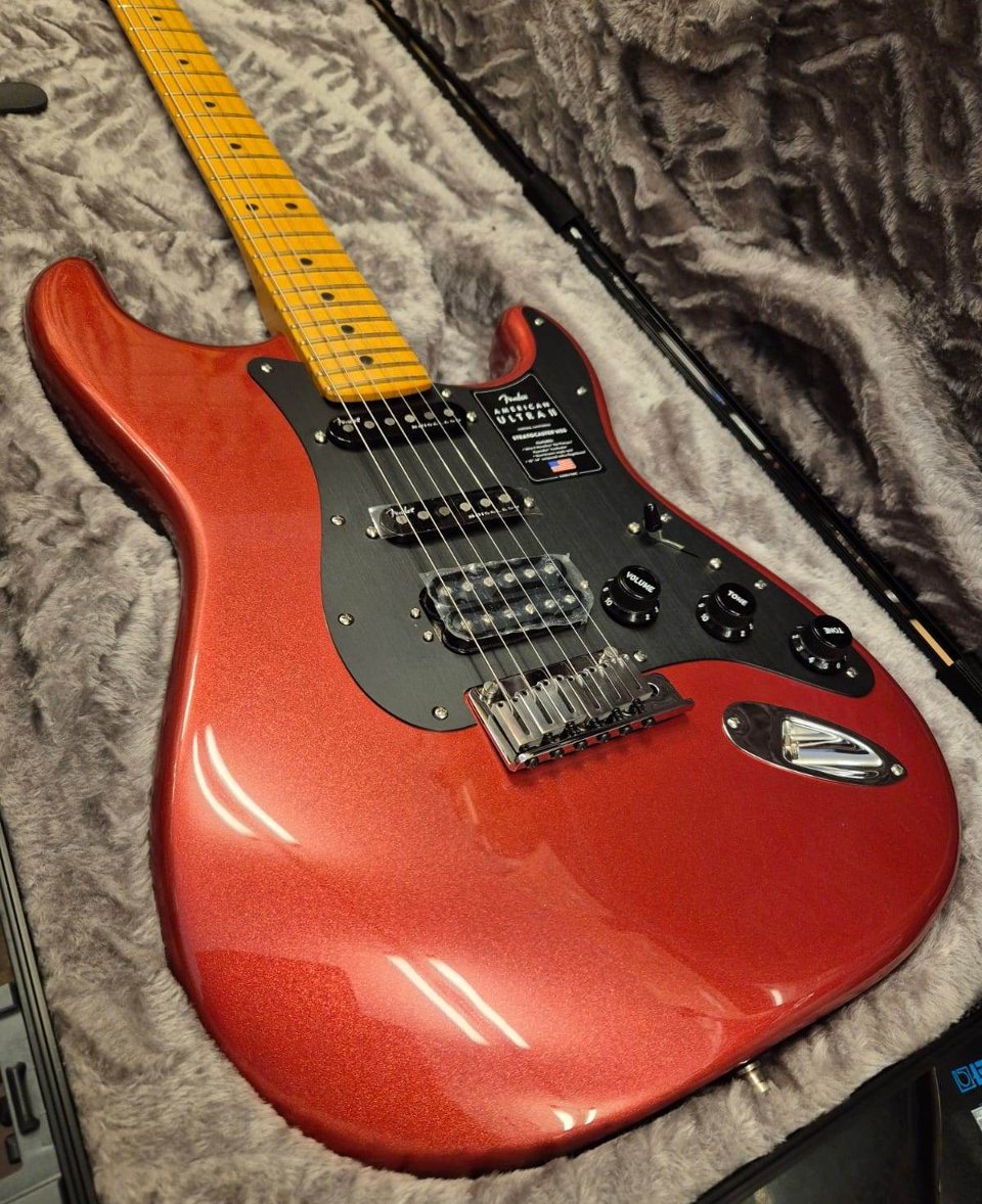 FENDER AMERICAN ULTRA II STRATOCASTER MN HSS SINISTER RED