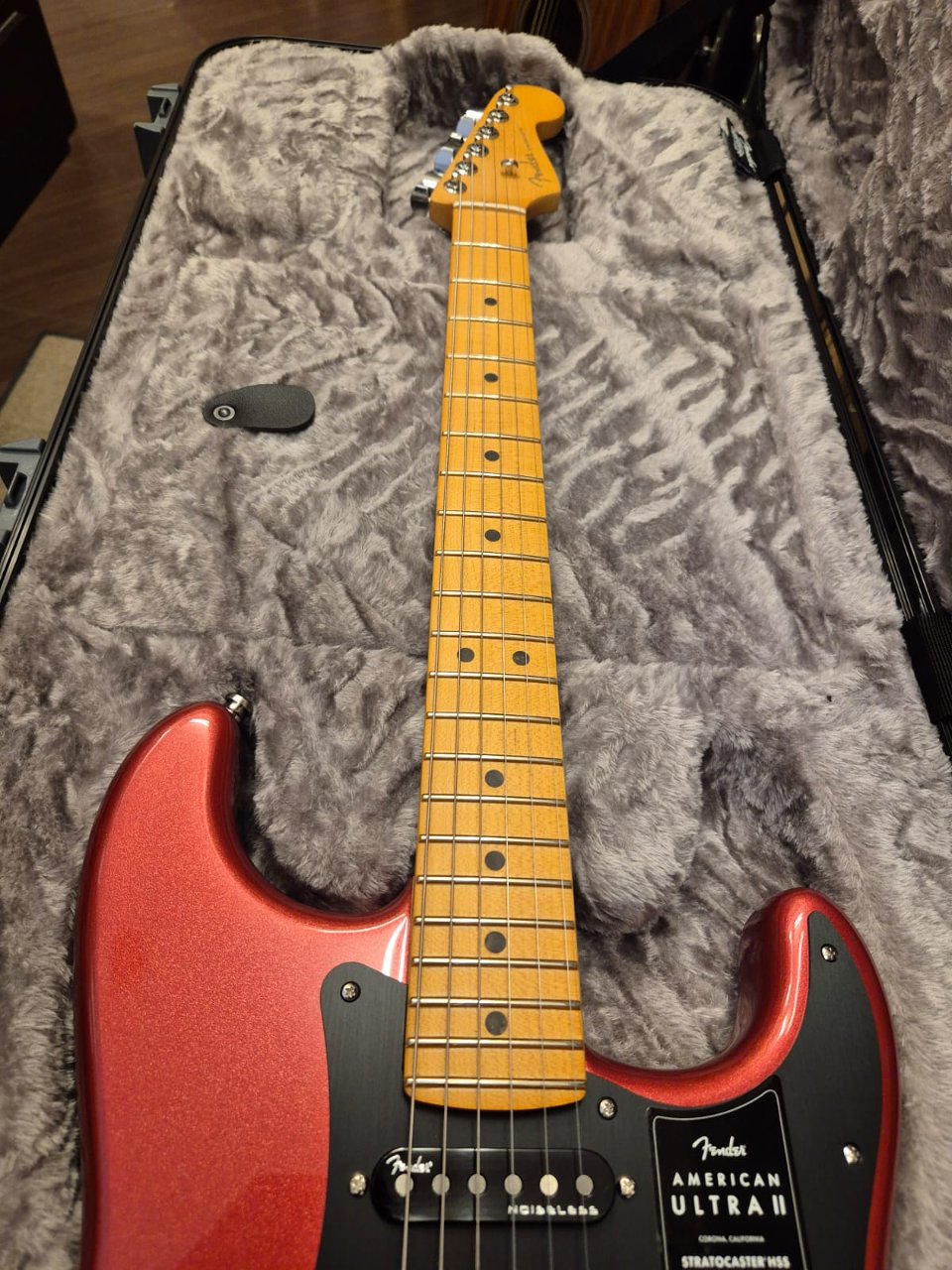 FENDER AMERICAN ULTRA II STRATOCASTER MN HSS SINISTER RED