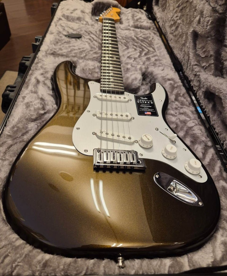 FENDER AMERICAN ULTRA II STRATOCASTER EB SSS TEXAS TEA
