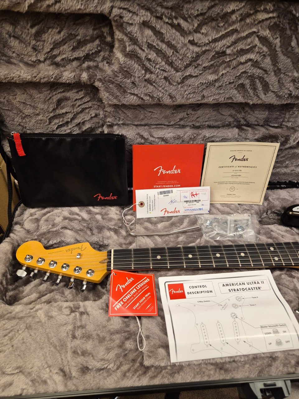FENDER AMERICAN ULTRA II STRATOCASTER EB SSS TEXAS TEA
