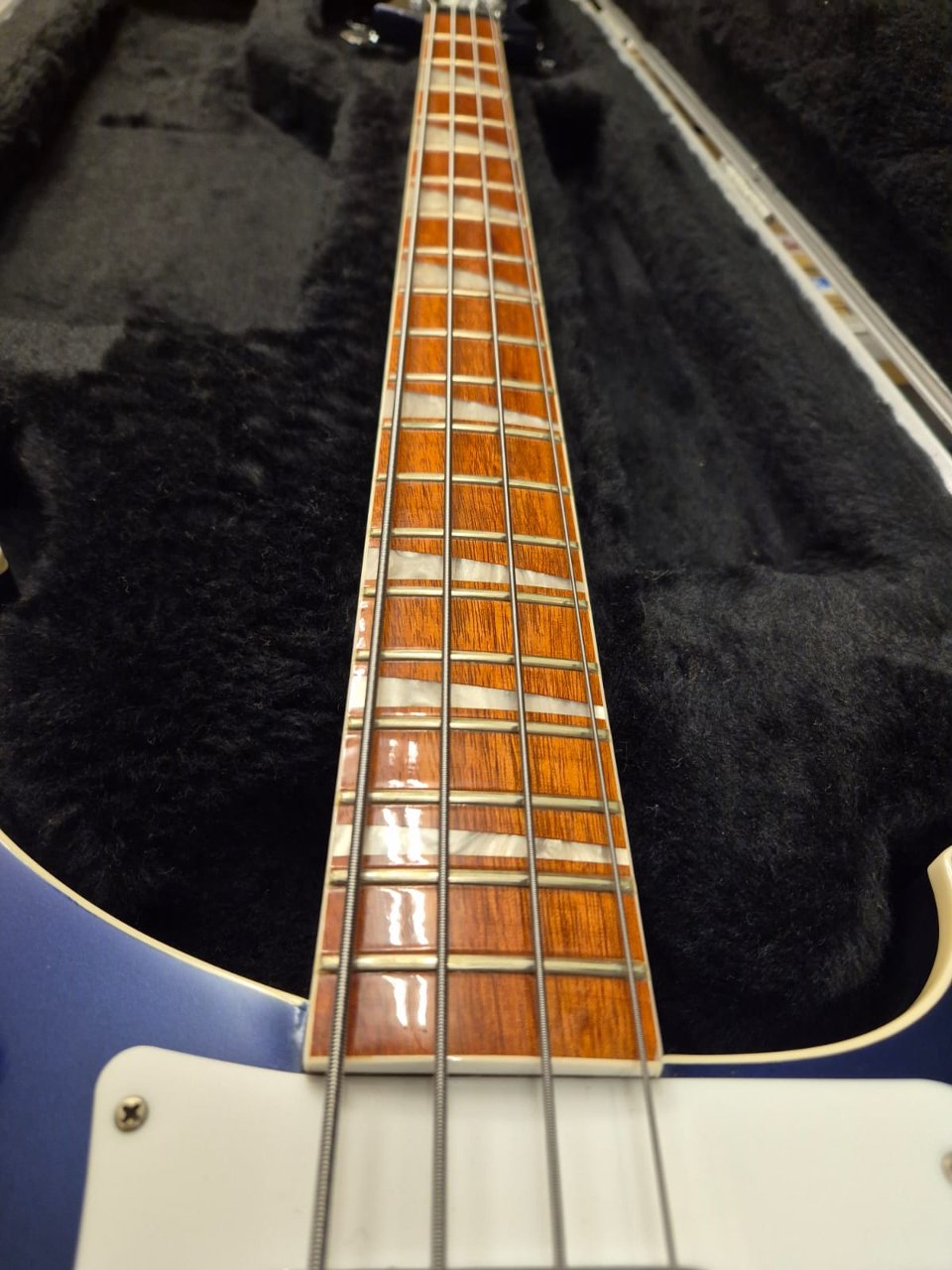 RICKENBACKER 4003 MIDNIGHT BLUE