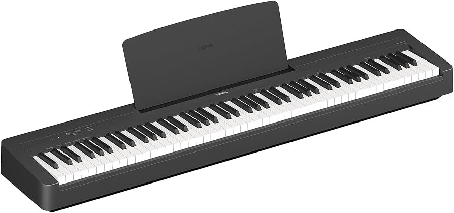 YAMAHA P143 BUNDLE