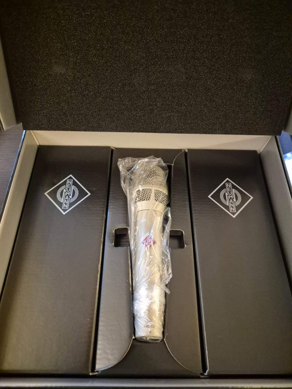 NEUMANN KMS104
