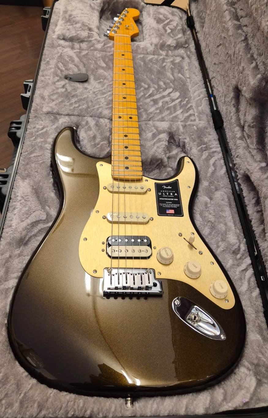 FENDER AMERICAN ULTRA STRATOCASTER HSS MN TEXAS TEA