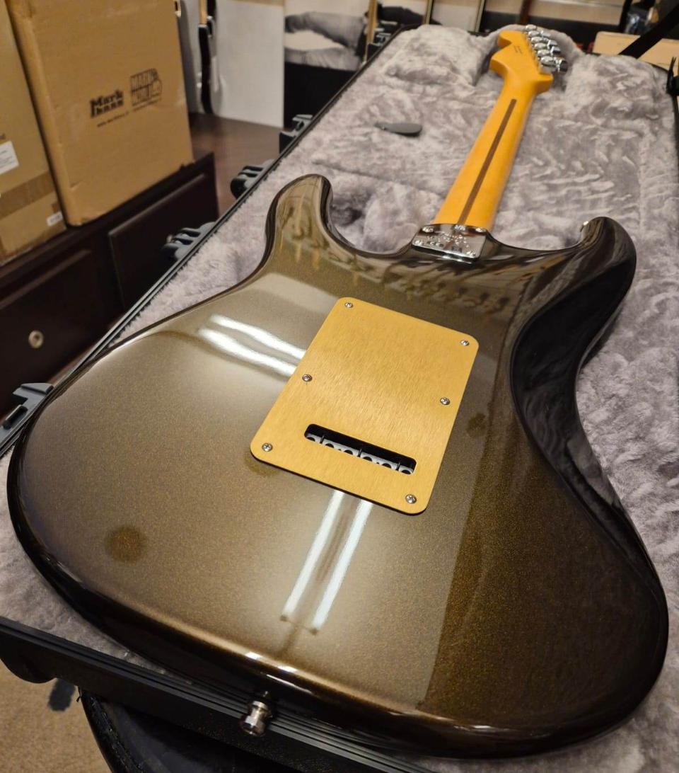 FENDER AMERICAN ULTRA STRATOCASTER HSS MN TEXAS TEA