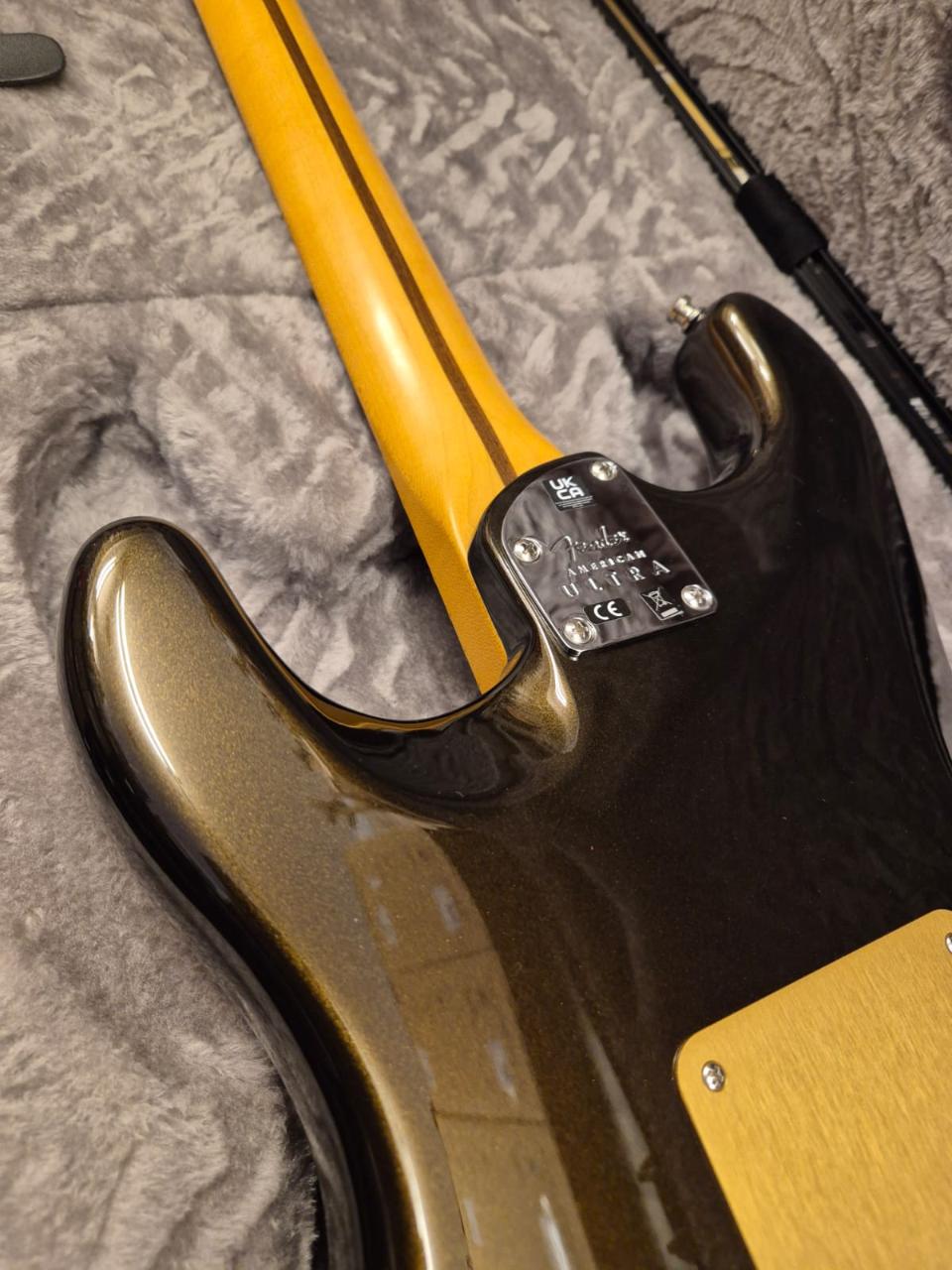 FENDER AMERICAN ULTRA STRATOCASTER HSS MN TEXAS TEA