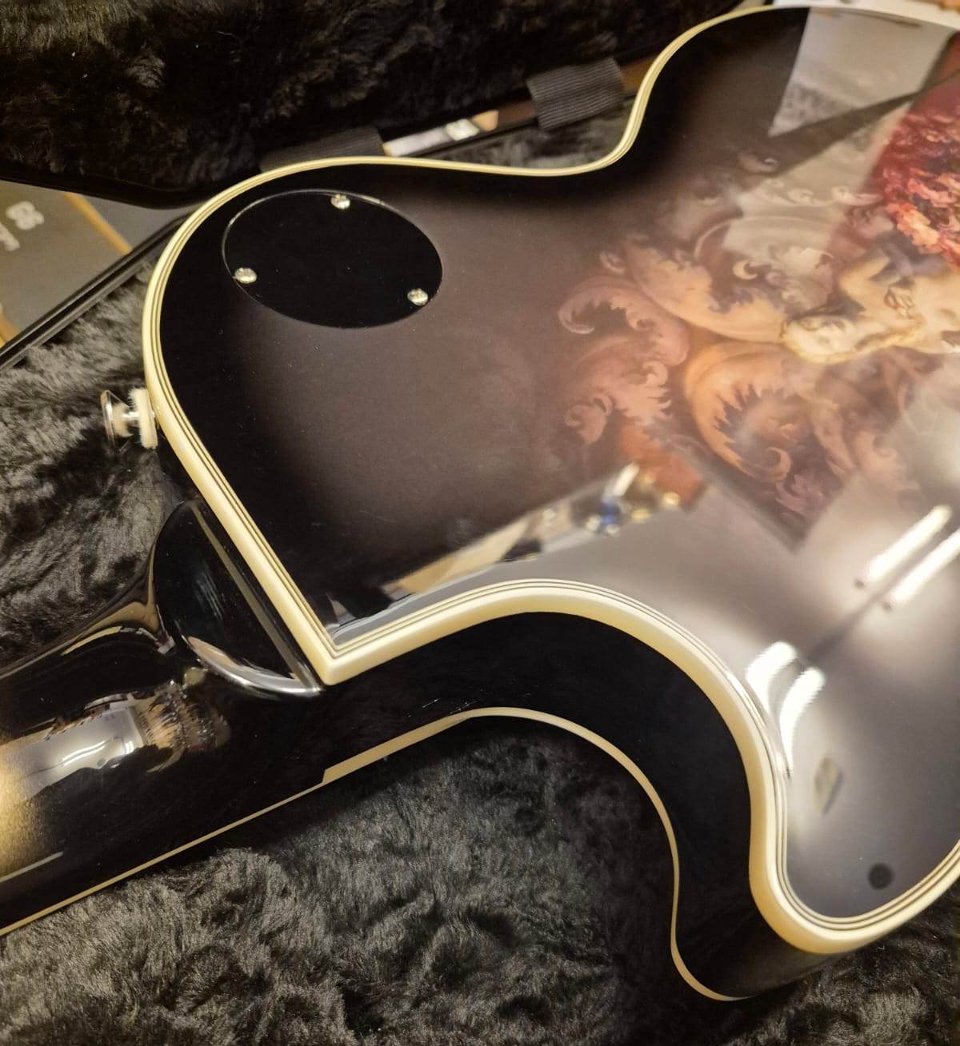 EPIPHONE ADAM JONES LES PAUL CUSTOM ART COLLECTION JULIE HEFFERNAN'S