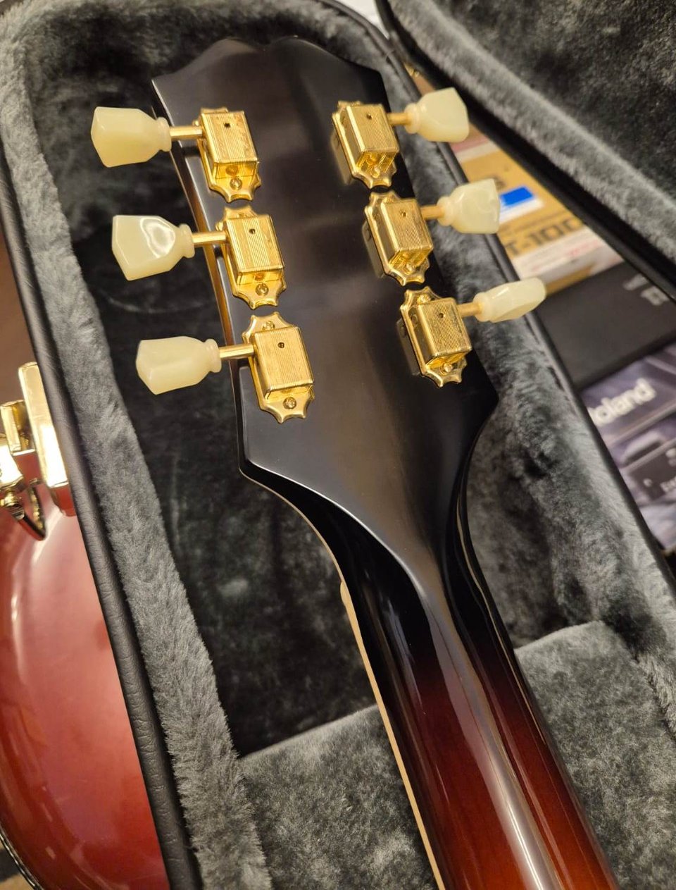 EPIPHONE INSPIRED BY GIBSON J200 CON ASTUCCIO ORIGINALE