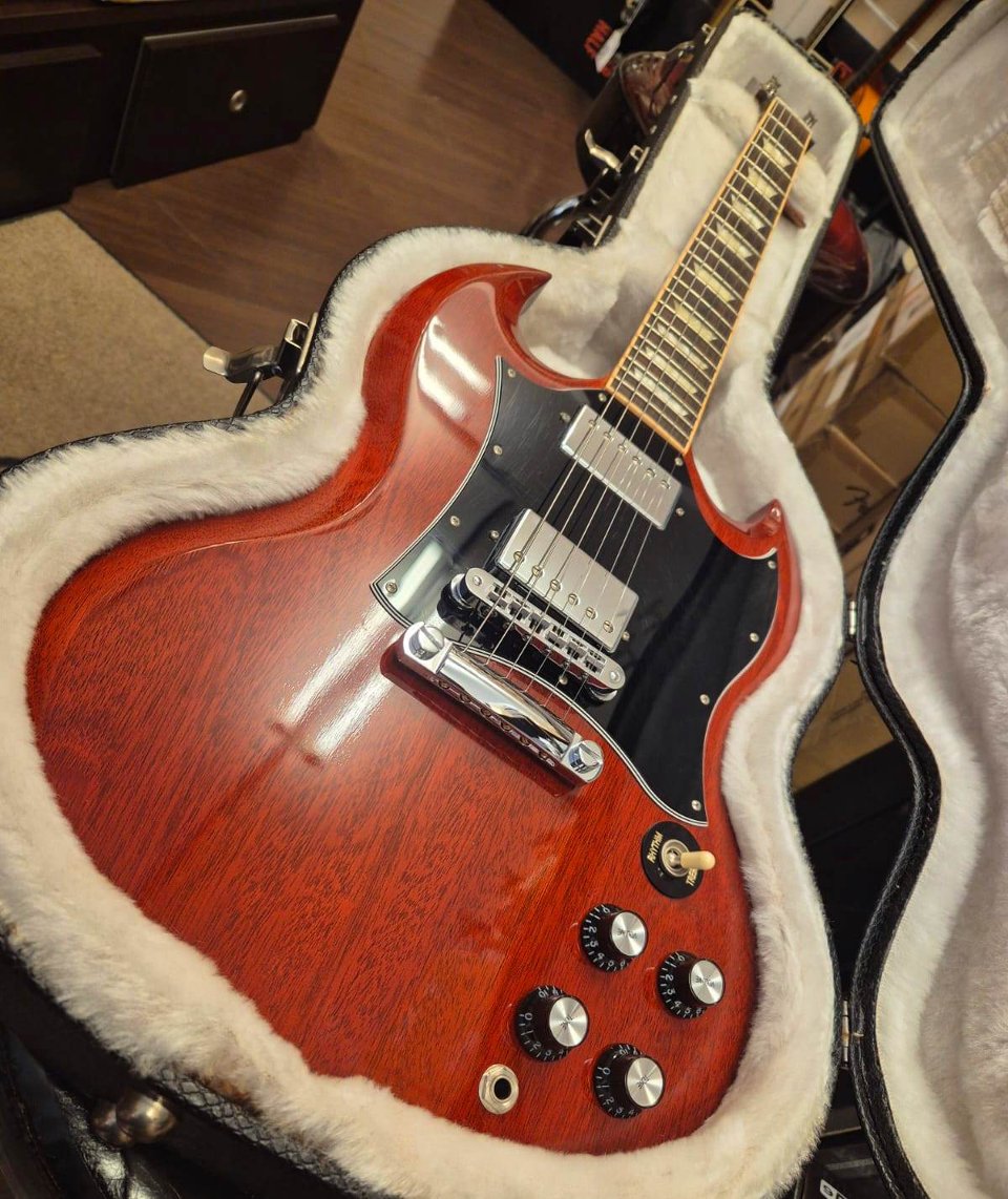 GIBSON SG STANDARD HERITAGE CHERRY