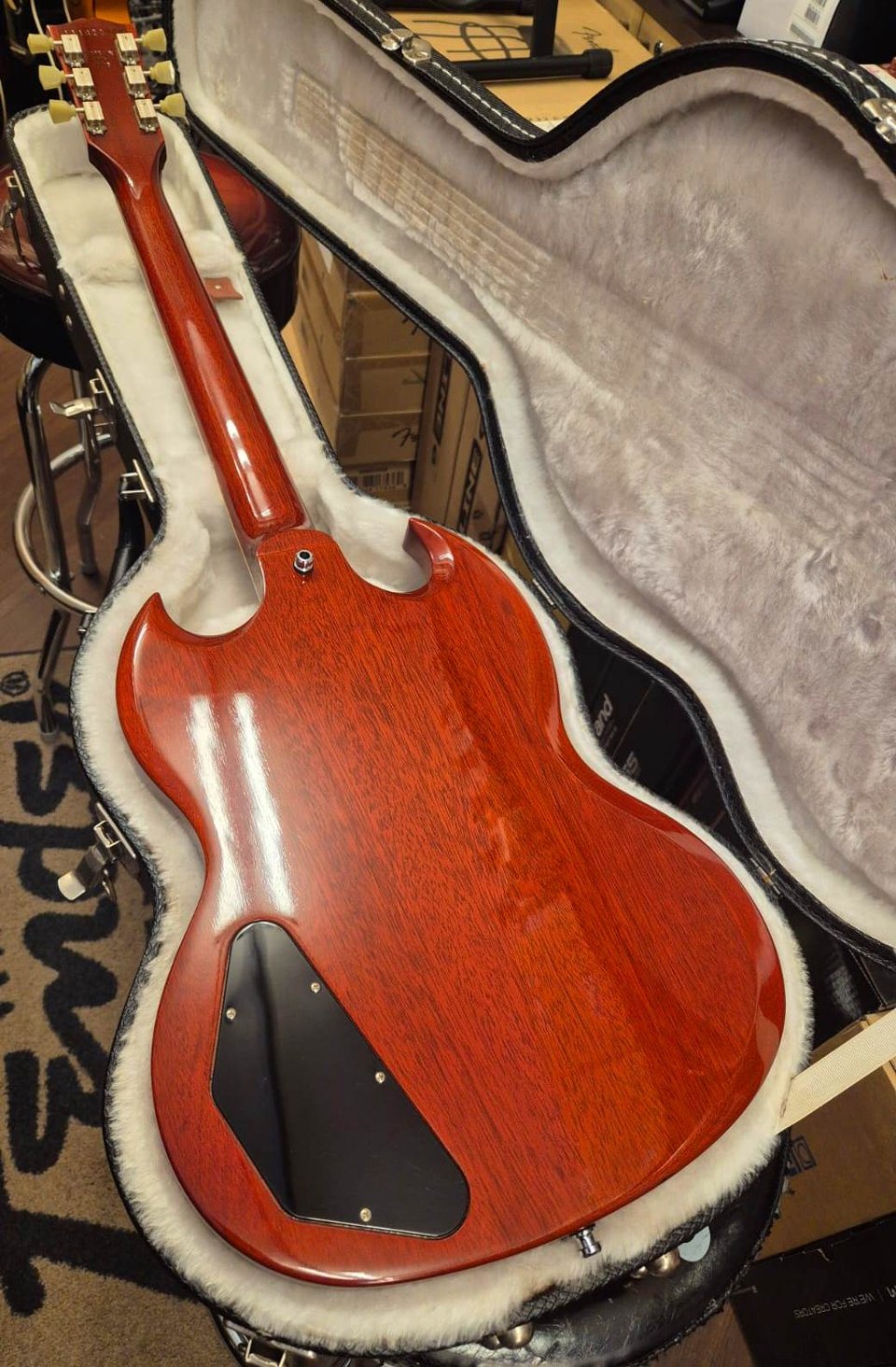 GIBSON SG STANDARD HERITAGE CHERRY