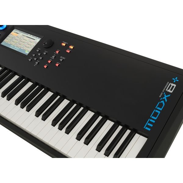 YAMAHA MODX8+
