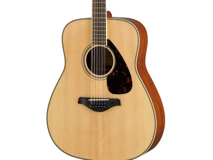 YAMAHA FG820II 12 NATURAL